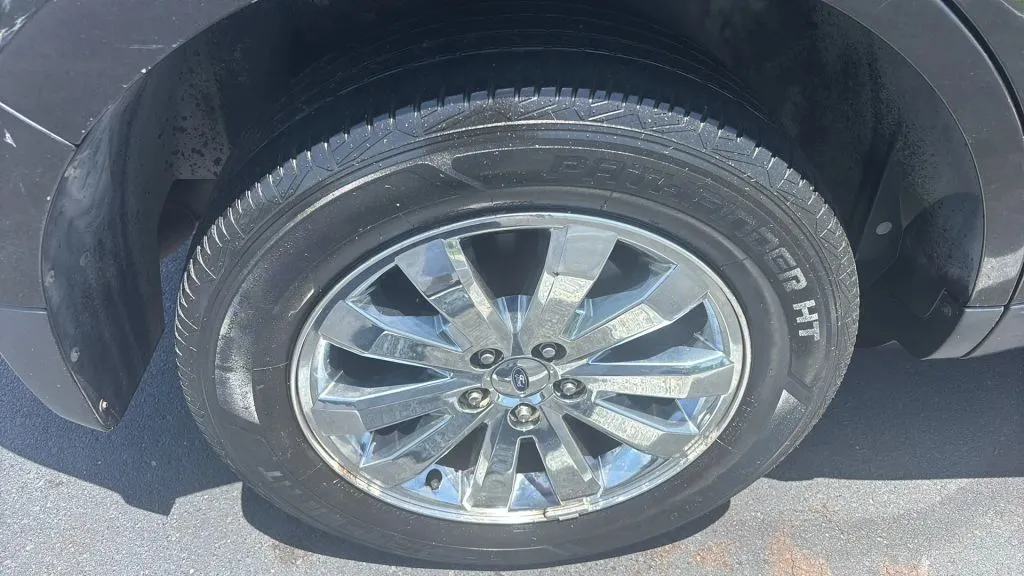 Ford Edge photo 24