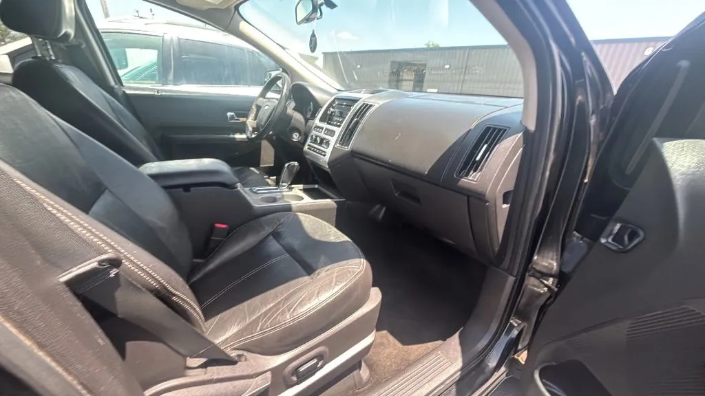 Ford Edge photo 12