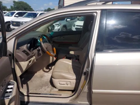More photos of 2004 Lexus RX 330 Sport Utility 4D at JT Wholesale Auto, Inc., OK