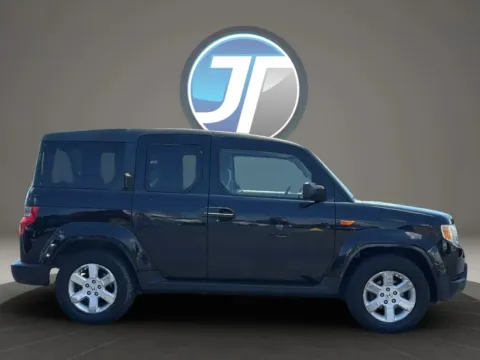 More photos of 2009 Honda Element EX Sport Utility 4D at JT Wholesale Auto, Inc., OK