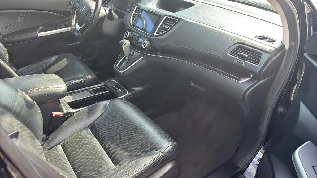 Honda CR-V photo 2