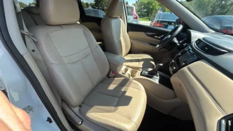 More photos of 2017 Nissan Rogue SL (2017.5) Sport Utility 4D at JT Wholesale Auto, Inc., OK