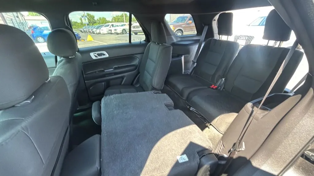 2015 Ford Explorer XLT - Photo 26
