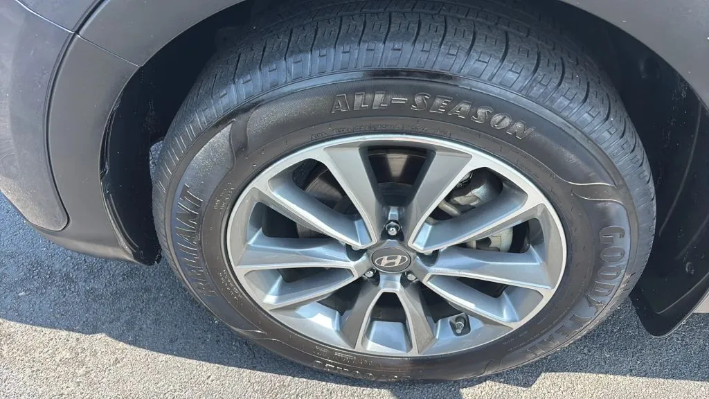 Hyundai Santa Fe XL photo 31