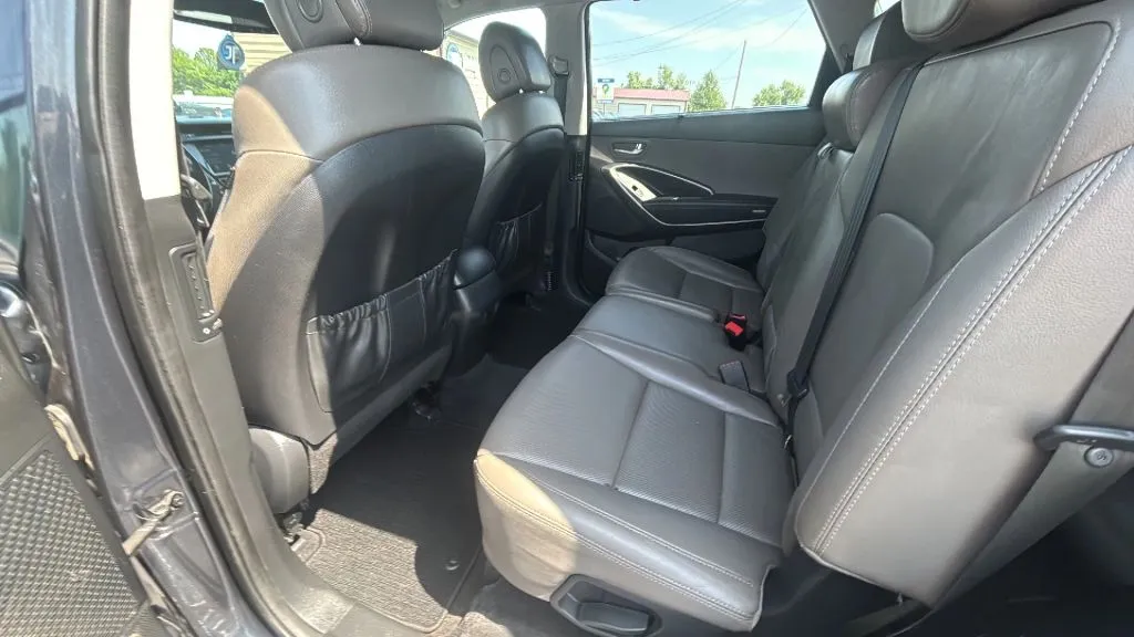 Hyundai Santa Fe XL photo 25