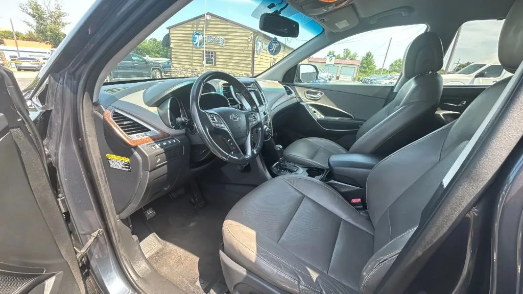 Hyundai Santa Fe XL photo 22