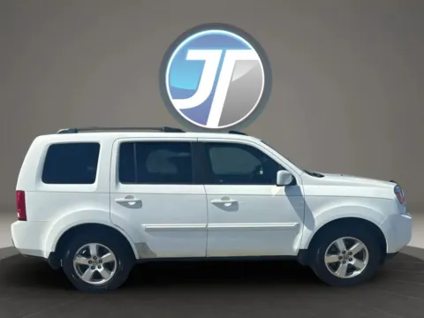 More photos of 2011 Honda Pilot EX-L Sport Utility 4D at JT Wholesale Auto, Inc., OK