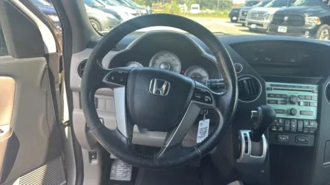 More photos of 2011 Honda Pilot EX-L Sport Utility 4D at JT Wholesale Auto, Inc., OK