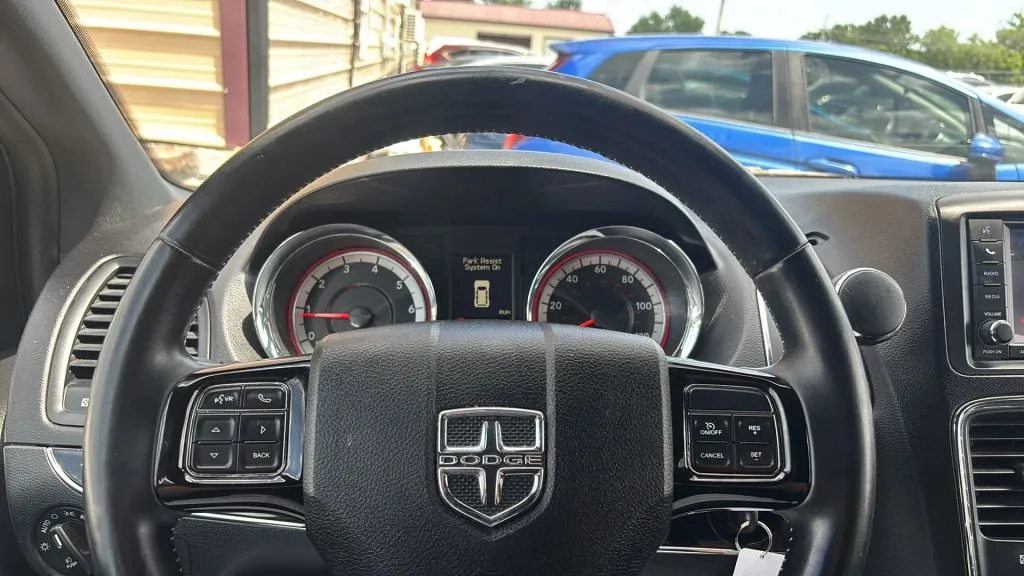 Dodge Grand Caravan photo 31
