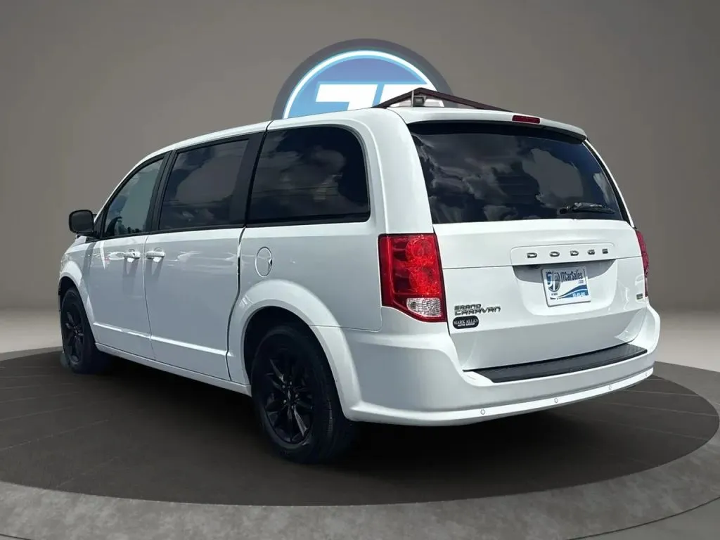 Dodge Grand Caravan photo 15