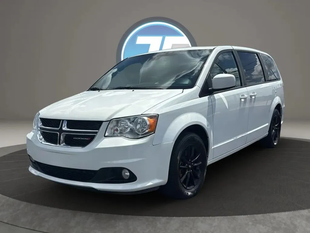 Dodge Grand Caravan photo 9