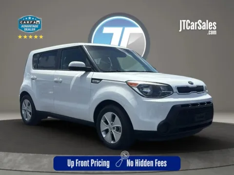 White 2016 Kia Soul Wagon 4D for sale in Broken Arrow, OK