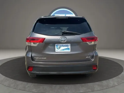 More photos of 2019 Toyota Highlander XLE Sport Utility 4D at JT Wholesale Auto, Inc., OK