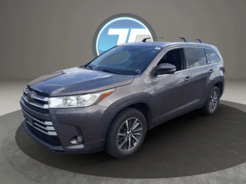 More photos of 2019 Toyota Highlander XLE Sport Utility 4D at JT Wholesale Auto, Inc., OK