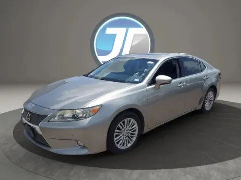 More photos of 2015 Lexus ES 350 Sedan 4D at JT Wholesale Auto, Inc., OK