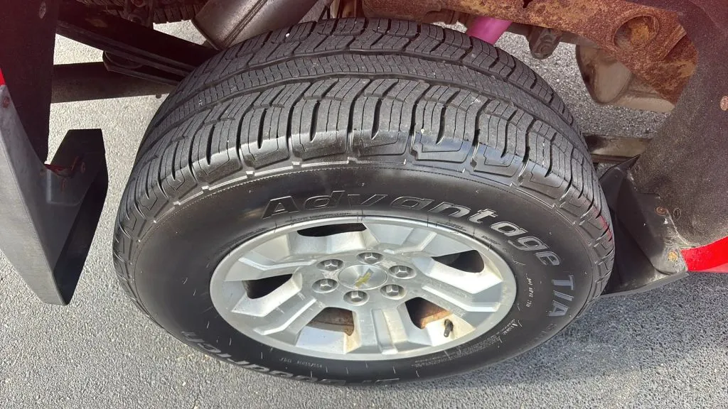 Chevrolet Silverado photo 31