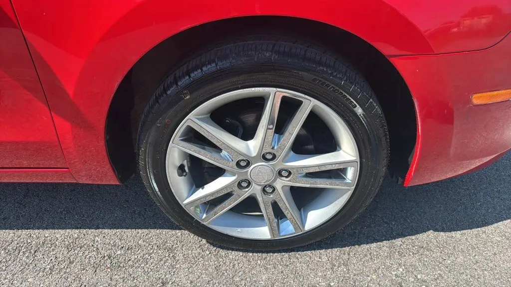 Hyundai Elantra photo 15