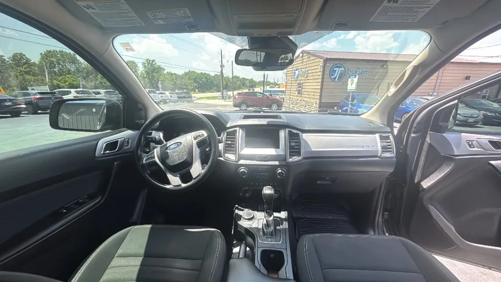 Ford Ranger photo 18