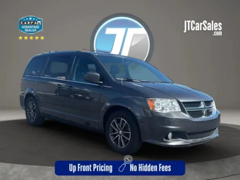 Gray 2017 Dodge Grand Caravan Passenger SXT Minivan 4D for sale in Broken Arrow, OK