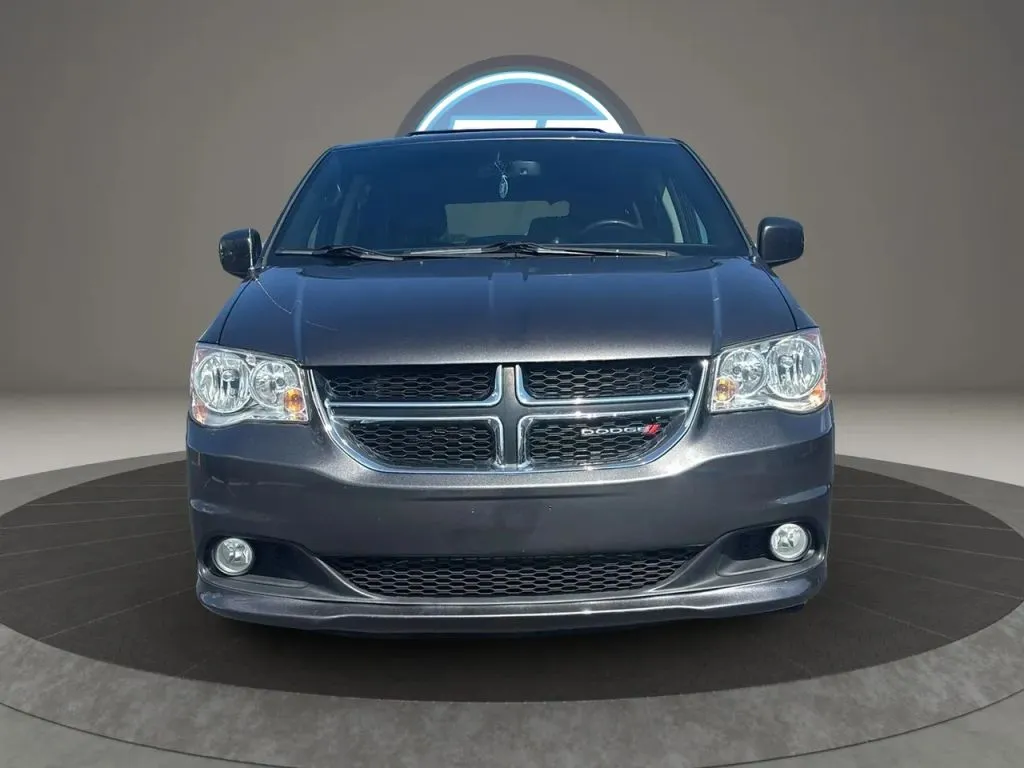 Dodge Grand Caravan photo 19