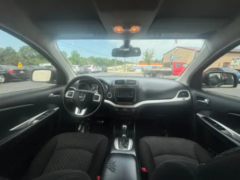 Photos of 2020 Dodge Journey SE Value Sport Utility 4D for sale in Broken Arrow, OK at JT Wholesale Auto, Inc.