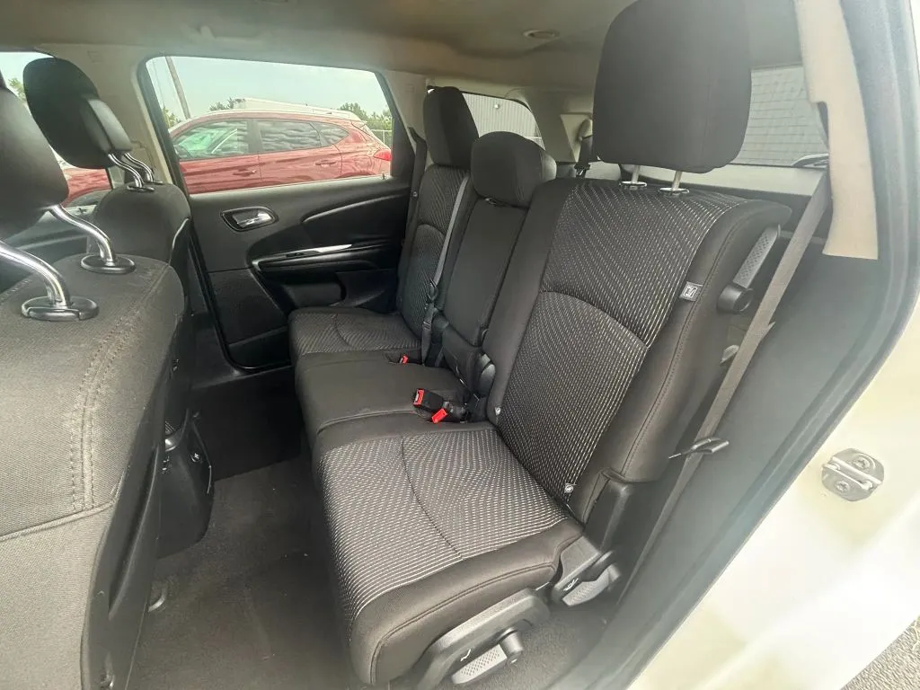 Dodge Journey photo 29
