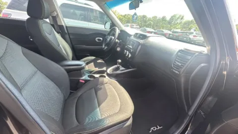 Photos of 2016 Kia Soul + Wagon 4D for sale in Broken Arrow, OK at JT Wholesale Auto, Inc.