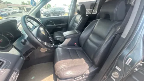 Photos of 2007 Honda Pilot EX-L Sport Utility 4D for sale in Broken Arrow, OK at JT Wholesale Auto, Inc.