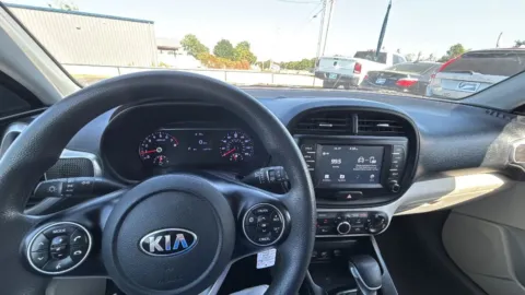 Photos of 2021 Kia Soul S Wagon 4D for sale in Broken Arrow, OK at JT Wholesale Auto, Inc.
