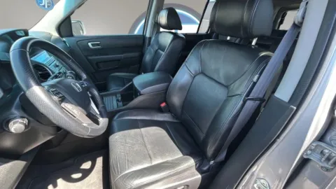More photos of 2011 Honda Pilot Touring Sport Utility 4D at JT Wholesale Auto, Inc., OK