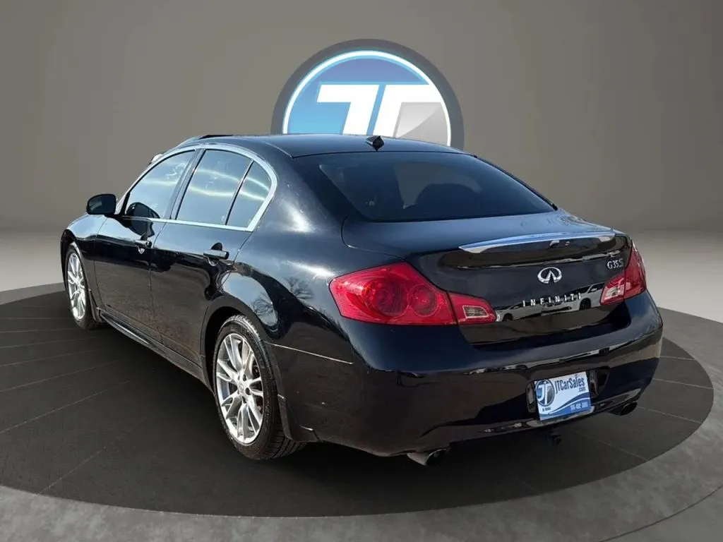 Infiniti G photo 10
