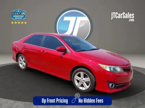 Red 2014 Toyota Camry SE Sedan 4D for sale in Broken Arrow, OK