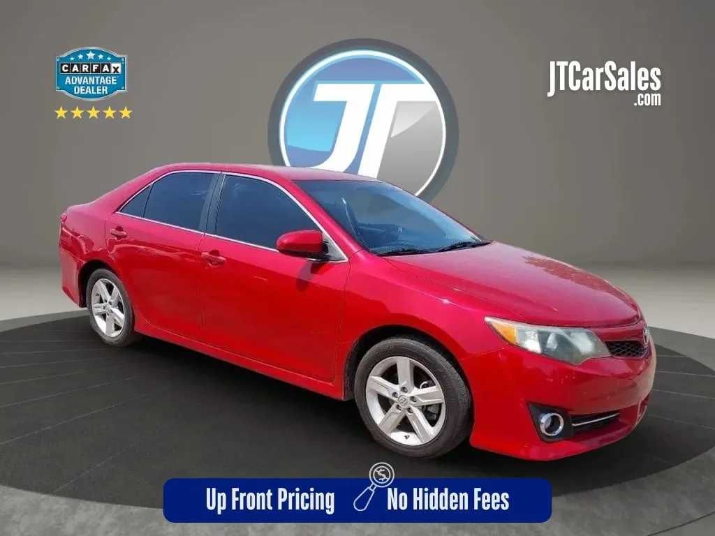 Red 2014 Toyota Camry SE Sedan 4D for sale in Broken Arrow, OK