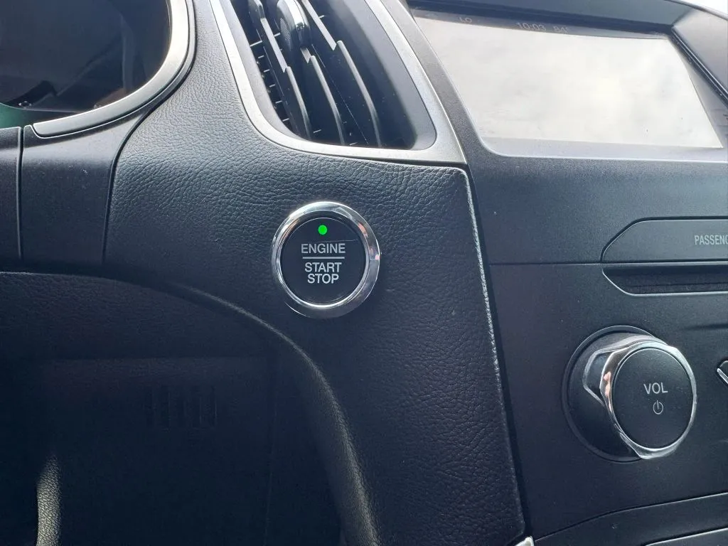 Ford Edge photo 31