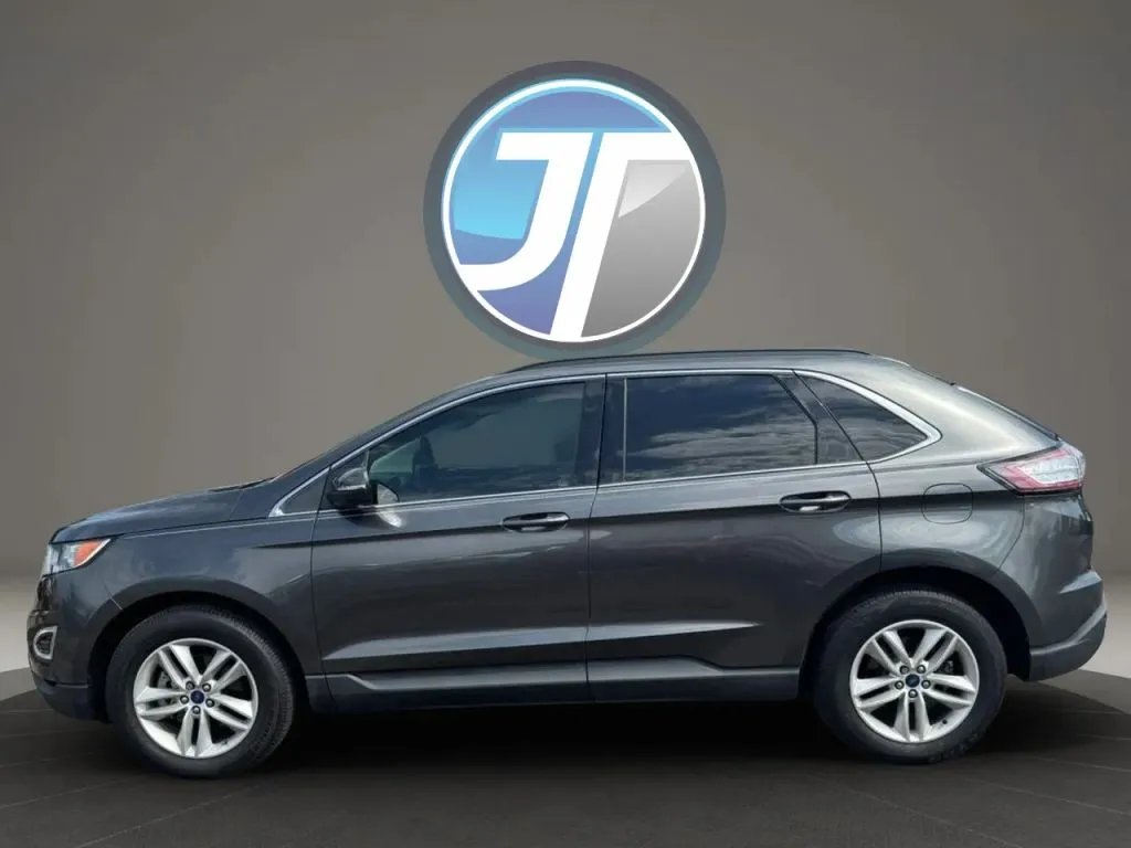 Ford Edge photo 7