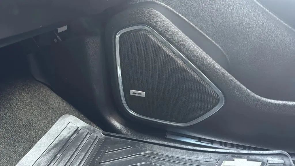 Chevrolet Suburban photo 40