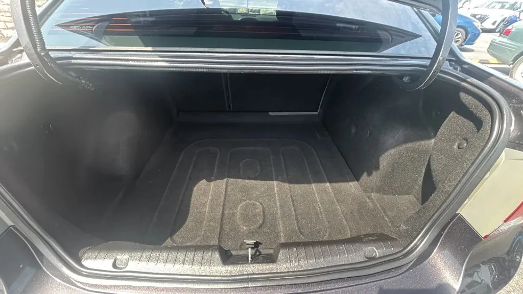 Chevrolet Cruze photo 11