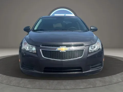 More photos of 2014 Chevrolet Cruze LS Sedan 4D at JT Wholesale Auto, Inc., OK