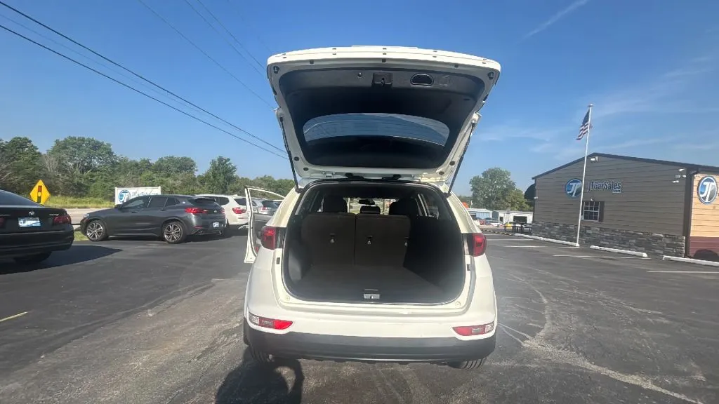 Kia Sportage photo 16