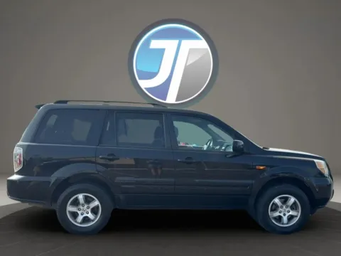 Photos of 2007 Honda Pilot EX-L Sport Utility 4D for sale in Broken Arrow, OK at JT Wholesale Auto, Inc.
