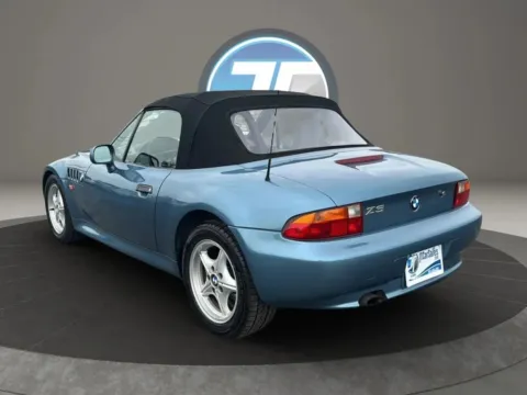 More photos of 1998 BMW Z3 4-Cyl Roadster 2D at JT Wholesale Auto, Inc., OK