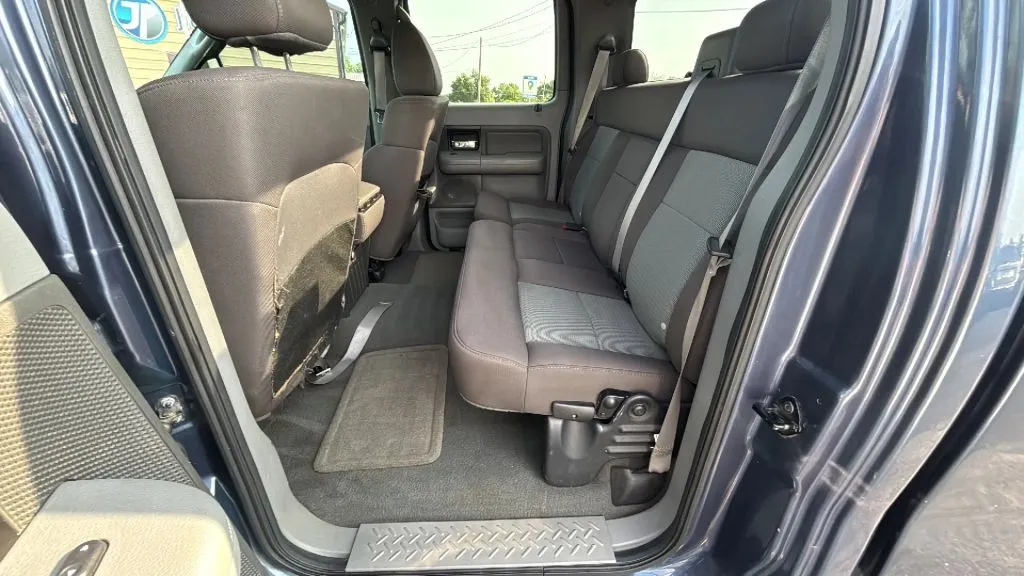 Ford F-150 photo 16