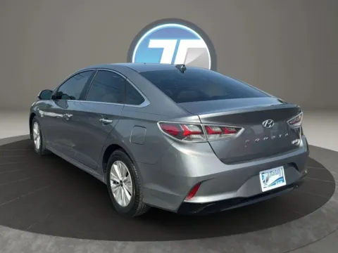 More photos of 2018 Hyundai Sonata Hybrid SE Sedan 4D at JT Wholesale Auto, Inc., OK