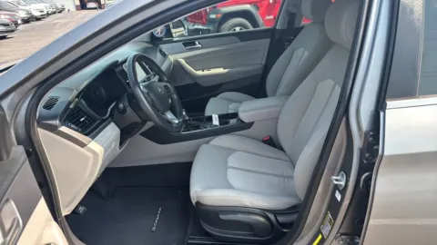 More photos of 2018 Hyundai Sonata Hybrid SE Sedan 4D at JT Wholesale Auto, Inc., OK