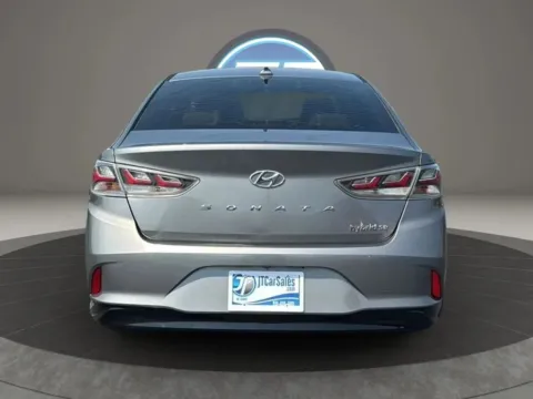 More photos of 2018 Hyundai Sonata Hybrid SE Sedan 4D at JT Wholesale Auto, Inc., OK