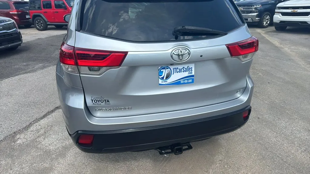 Toyota Highlander photo 23