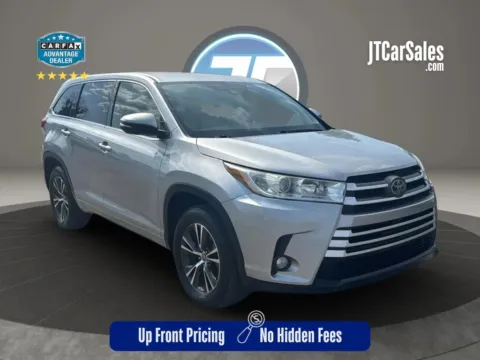 Gray 2017 Toyota Highlander LE Plus Sport Utility 4D for sale in Broken Arrow, OK