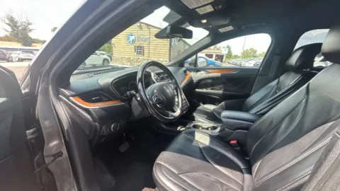 Photos of 2018 Lincoln MKC Select Sport Utility 4D for sale in Broken Arrow, OK at JT Wholesale Auto, Inc.