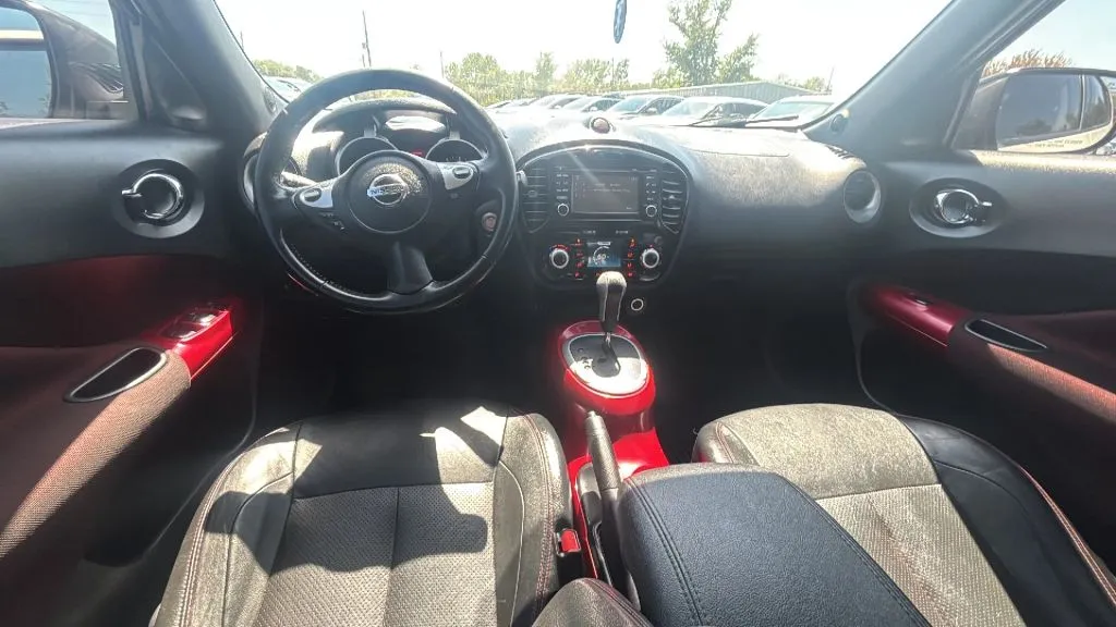 Nissan Juke photo 16