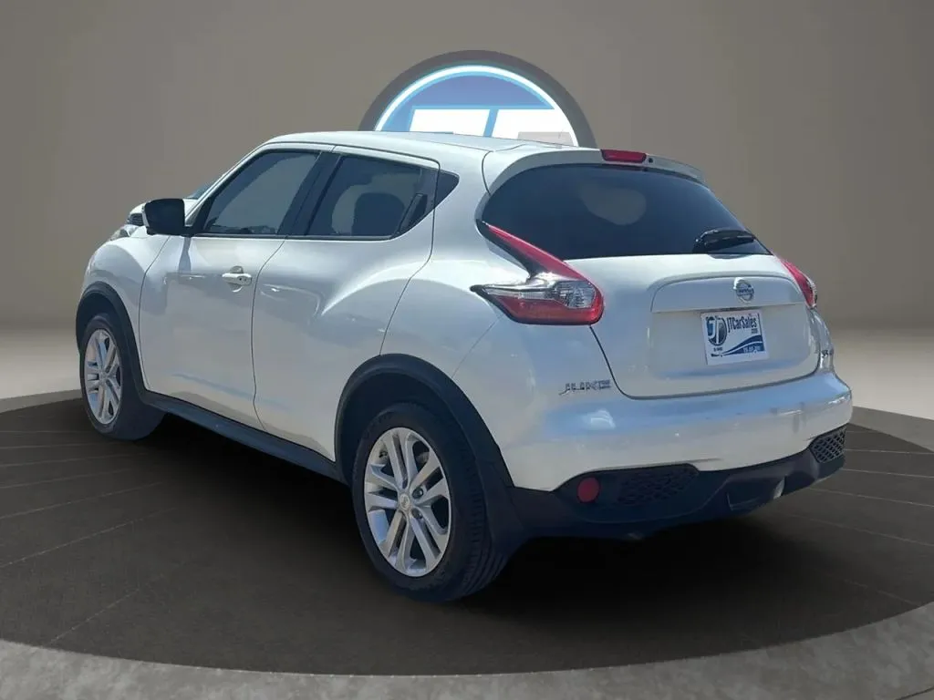 Nissan Juke photo 11